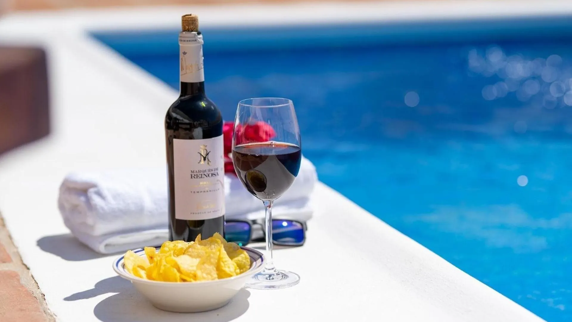 Ferienhaus Mit Privatpool Fuer 2 Personen Ca 60 Qm In Nerja, Andalusien Costa Del Sol 0*, Nerja