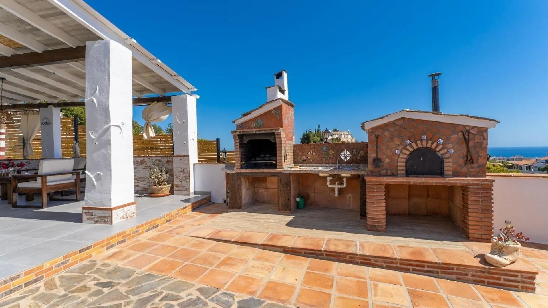 Ferienhaus Mit Privatpool Fuer 2 Personen Ca 60 Qm In Nerja, Andalusien Costa Del Sol Nerja